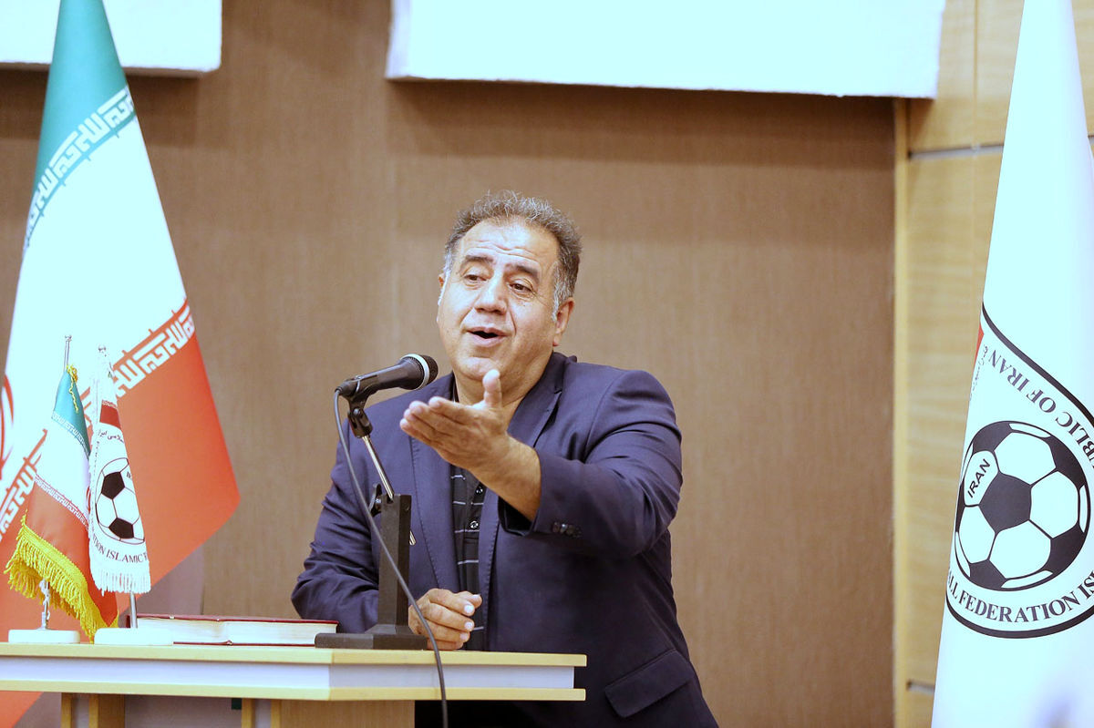 علی خسروی: طرفداران یک تیم خاص داوران را تهدید به قتل کردند