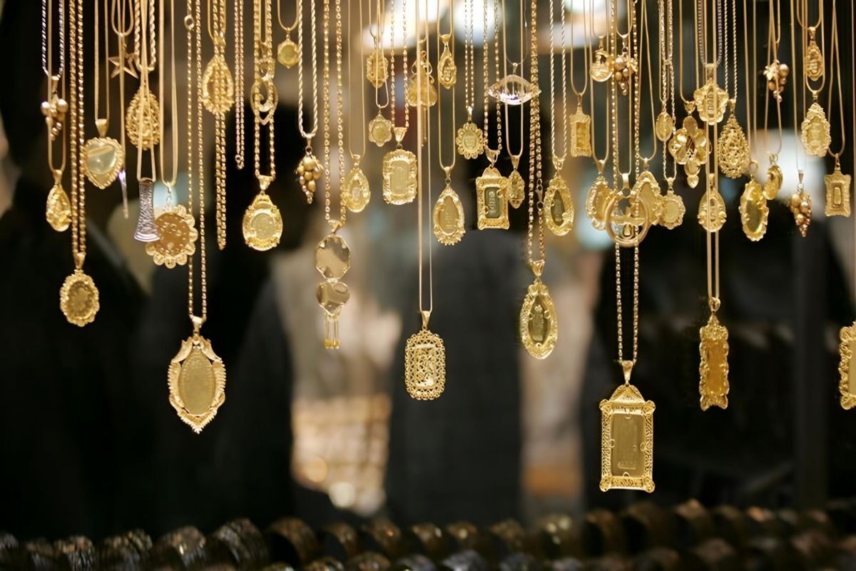 قیمت طلای ۱۸ عیار امروز یکشنبه ۱۳ آبان ۱۴۰۳ 