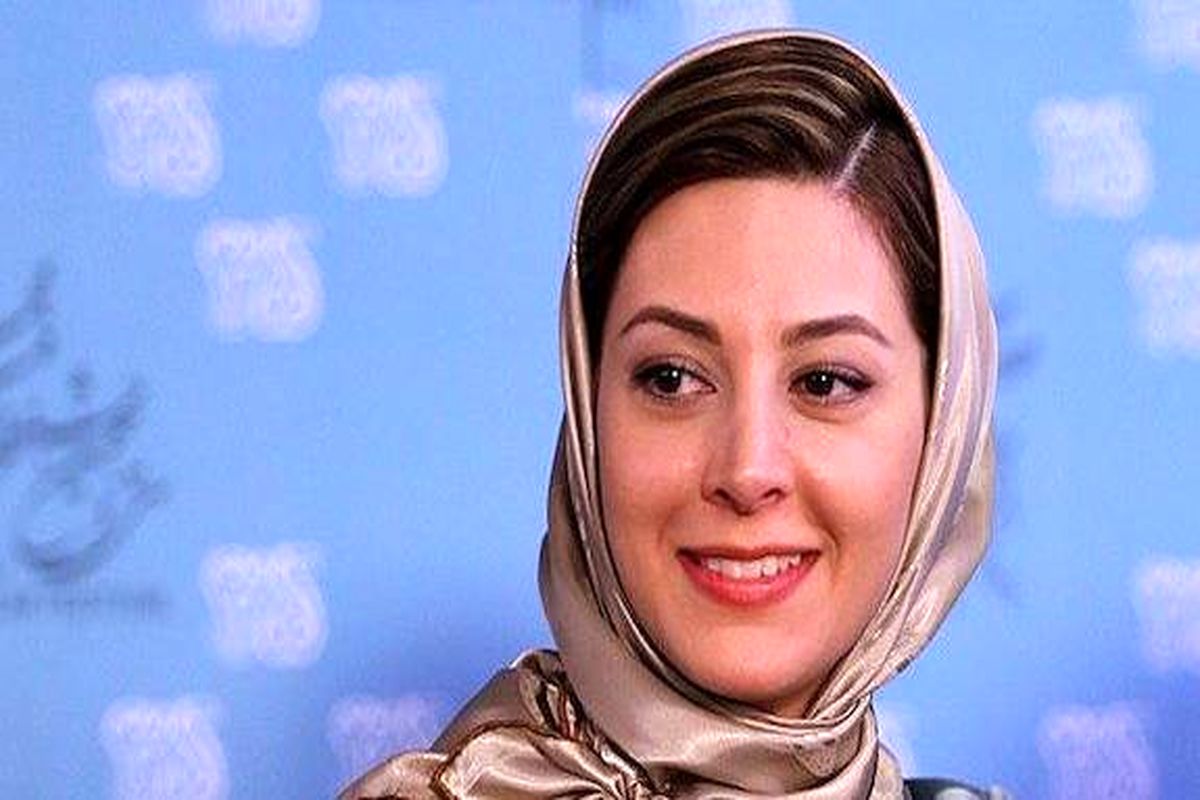سوگل قلاتیان بازیگر لیسانسهها با ژستی عجیب در اینستاگرام/ عکس