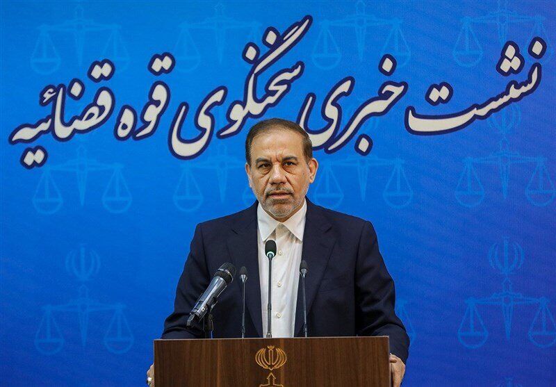 شناسایی ۹۳۵ تن از شهدا توسط پزشکی قانونی