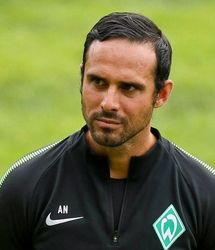 الکساندر نوری در مک‌دونالد:اینجا هستم تا یاد بگیرم!