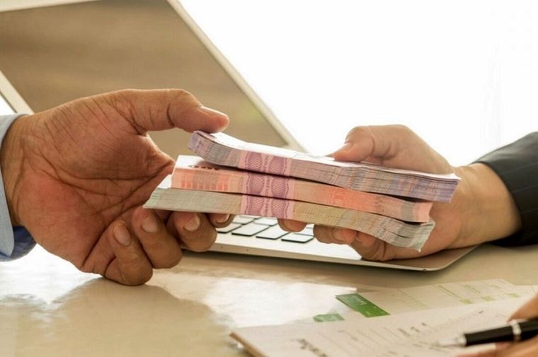 حداقل حقوق ۱۵ میلیون و ۶۰۰ هزار تومان شد