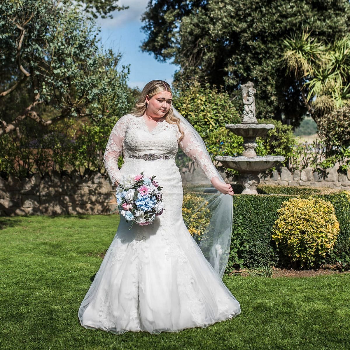 برگزاری مراسم رویایی عروس یعد از فرار داماد