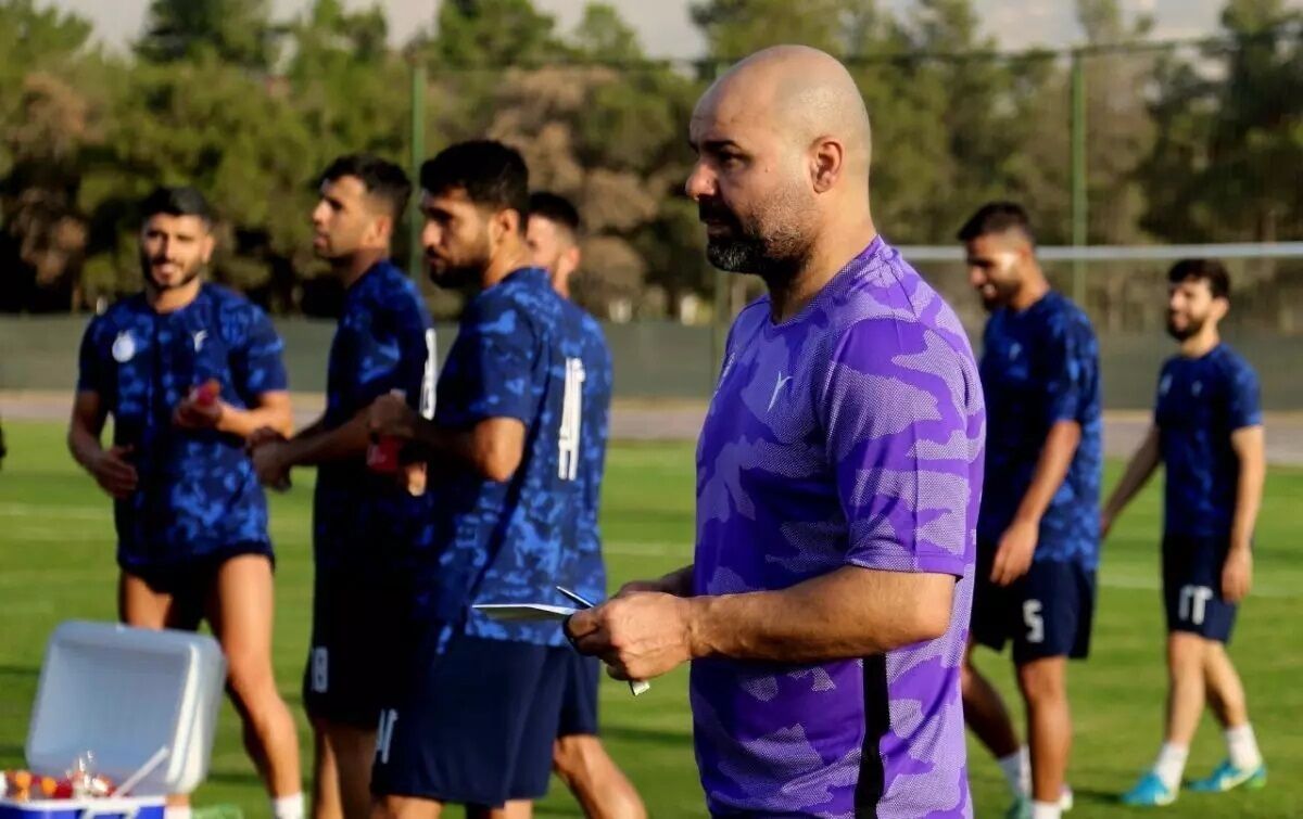 شرایط جدید استقلالی ها با سرمربی موقت تیم؛ آبی ها با سهراب بختیاری زاده دوپینگ کردند