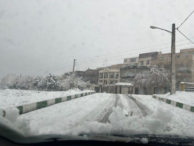 ۱۳ هشدار ایمنی به مدارس در شرایط برف و یخبندان