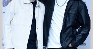 شهاب حسینی و پسر بزرگش با تیپ جدید/ عکس