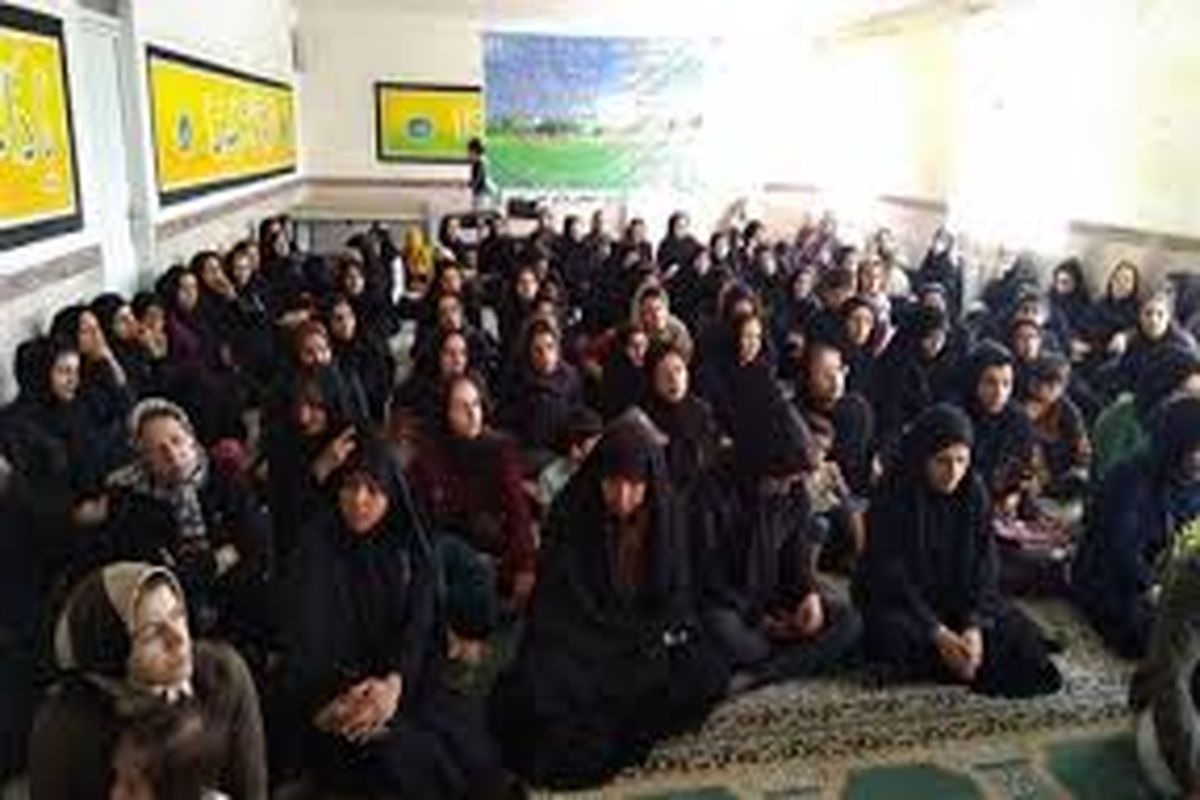 زنان خیلی بهتر از مردان روضه میخوانند!