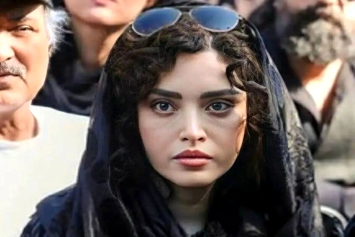 بهنوش طباطبایی با تم زنبور عسل دیده شد!/ عکس