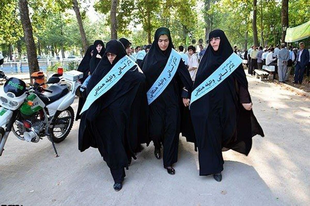 برخورد با کشف حجاب و بی حجابی به سپاه سپرده شد