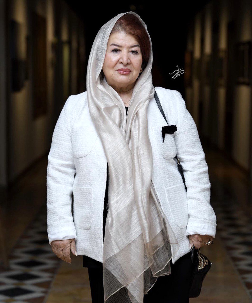 تهمینه میلانی و پوران درخشنده  در مراسم زنده‌یاد ناصر تقوایی/ عکس