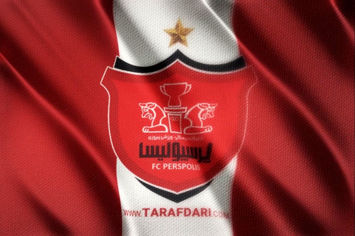 باشگاه پشت کادر فنی و بازیکنان درآمد