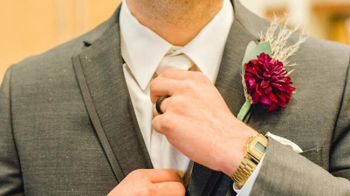 گرفتن زوری جواب بله با کتک زدن دختر جوان