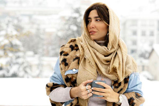 حس و حال کودکانه نیکی مظفری در برف