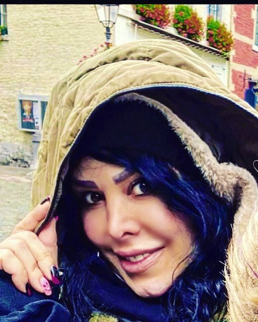عکس عجیب فلور نظری با یک متن فلسفی!