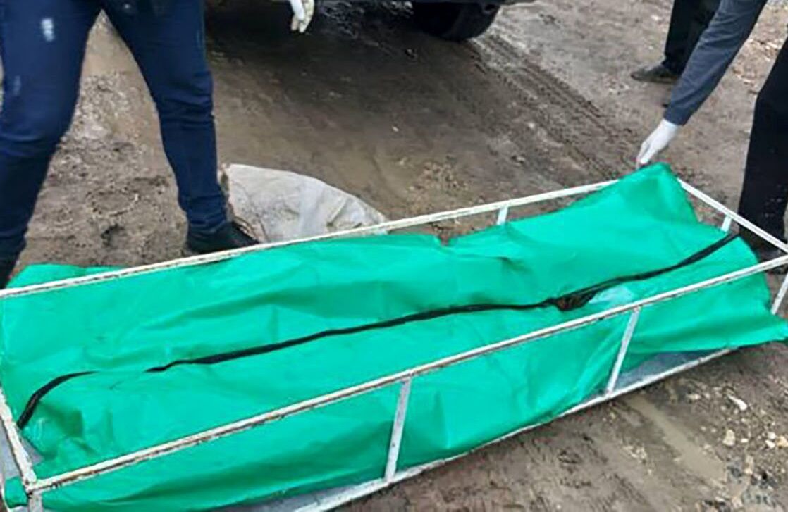 بلندشدن مرده در حساس ترین جای مراسم تدفین+ عکس