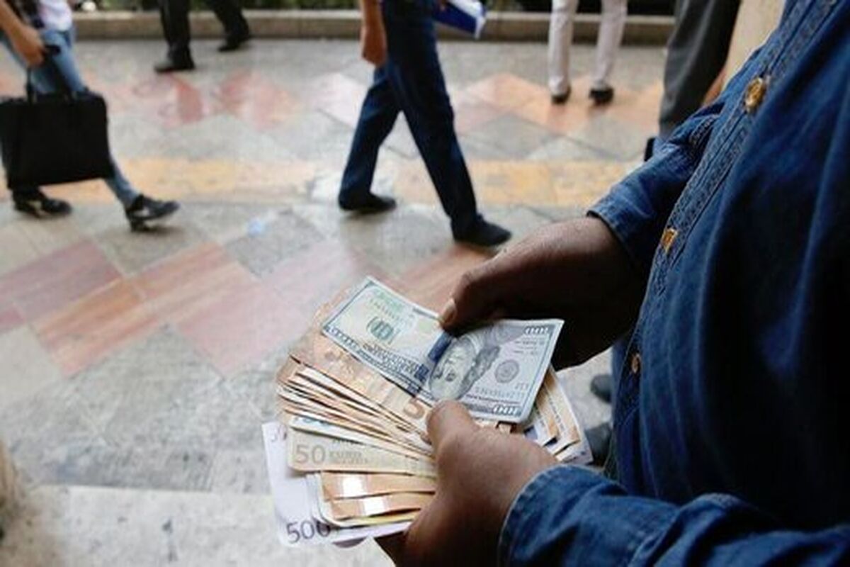 ردپای بایدن در بازار دلار ایران/ پیش‌بینی جدید قیمت دلار در بازار