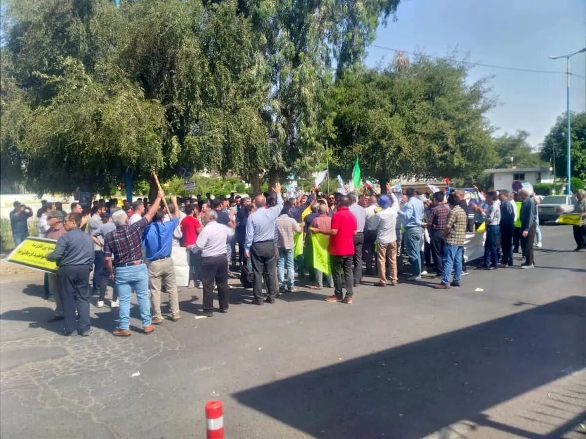 تجمع اعتراضی شدید بازنشستگان تامین اجتماعی به دلیل میزان افزایش مستمری ها