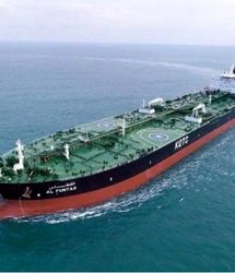 یک کشتی نفتکش خارجی در دریای عمان متوقف شد