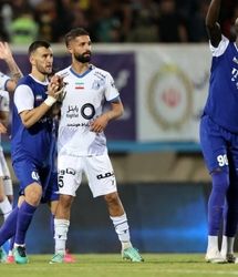 اعتصاب در اردوی استقلال