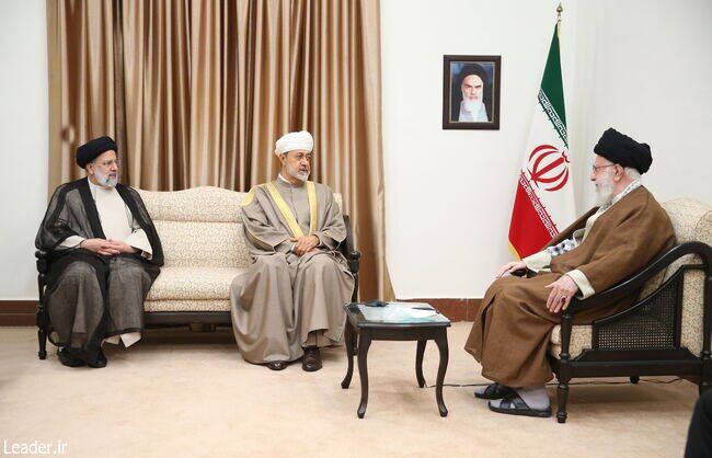 خبر مهم وزیر خارجه عمان درباره دیدار سلطان این کشور با رهبر انقلاب