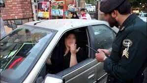 آگهی‌های بعد از کشف حجاب در تهران را بخوانید! 