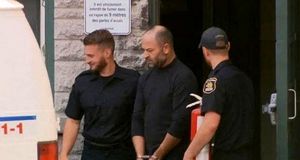 «حاج مسعود» همسرش را مقابل چشم مردم به آتش کشید! + عکس