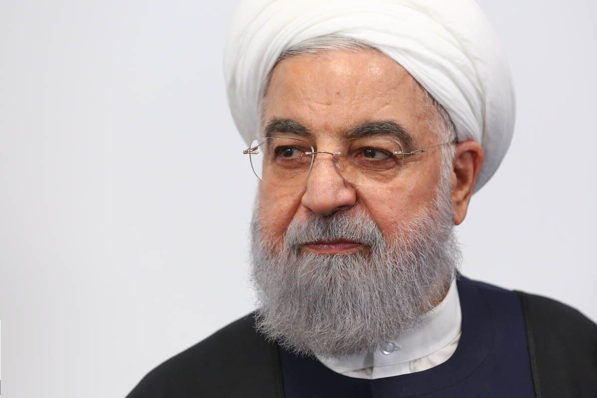 عکسی خبرساز و پربازدید از حسن روحانی در دهه شصت

