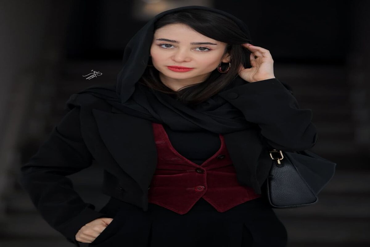  قاب صمیمی بازیگر سریال ستایش با الناز حبیبی