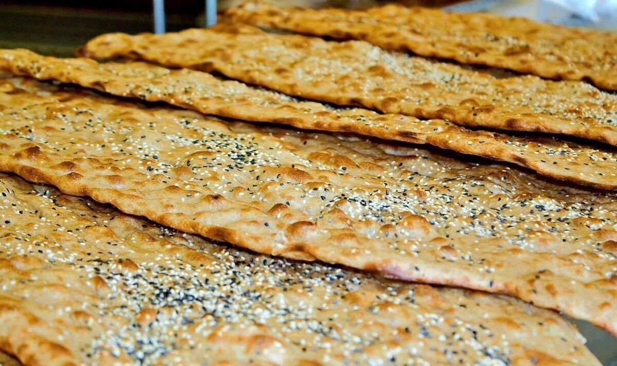 خبر بد برای سنگک خورها/ لطفا بیشتر از 3 نان سنگک نخرید!
