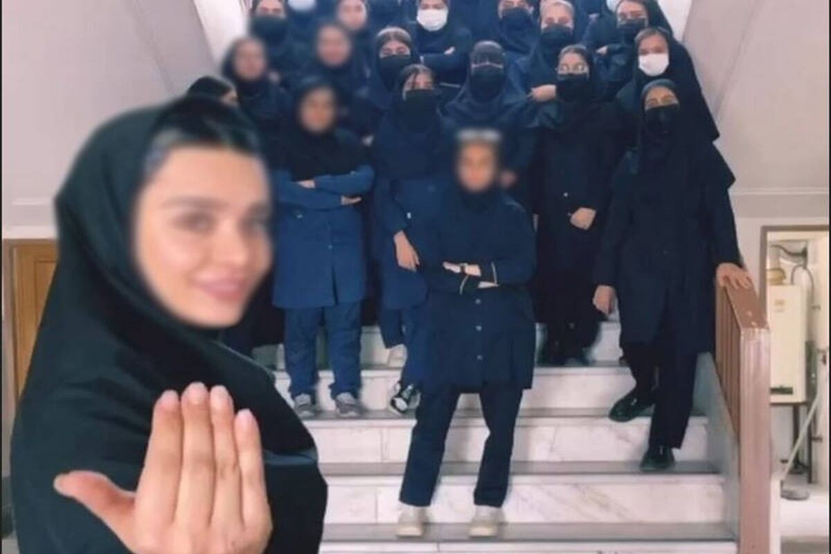 معلم بلاگرها اخراج شدند 