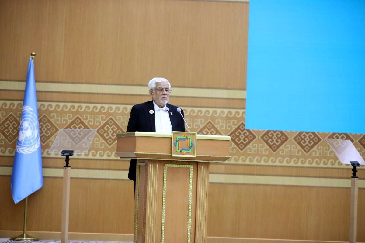 عارف: ایران بستر لازم برای دسترسی همسایگان به بازارهای جهانی را فراهم کرده است