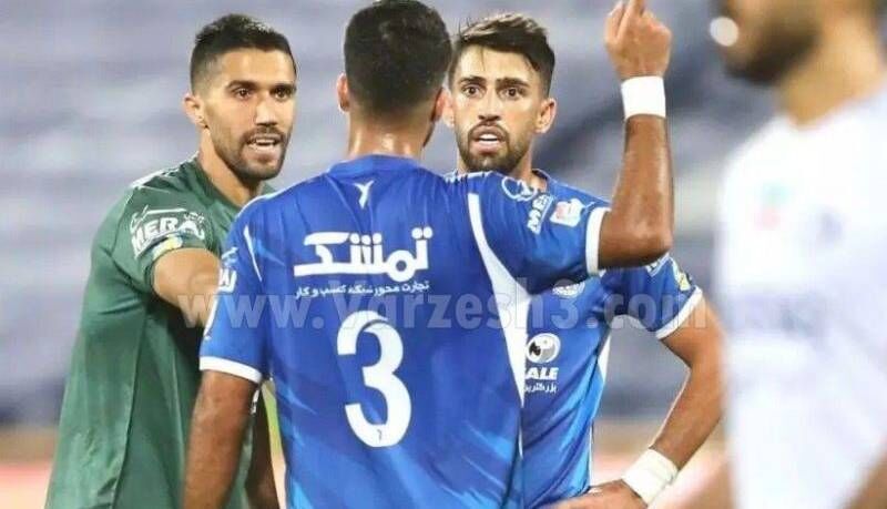 کاپیتان استقلال فسخ کرد؟