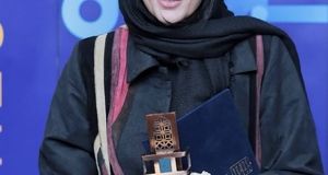 همای پایتخت در کنار بازیگر محبوب سینما