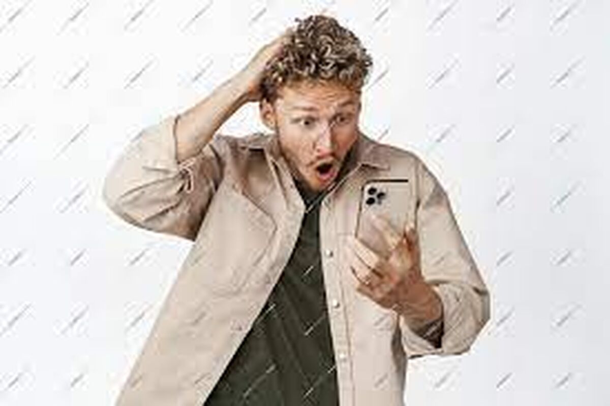 نامه عاشقانه به معلم خانم پایین برگه امتحانی خبرساز شد+ویدئو