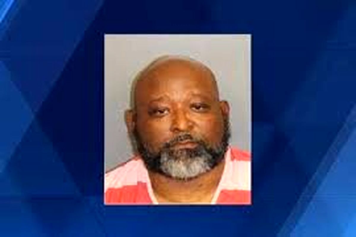 بازداشت معاون مدرسه بخاطر یک گناه نابخشودنی+عکس