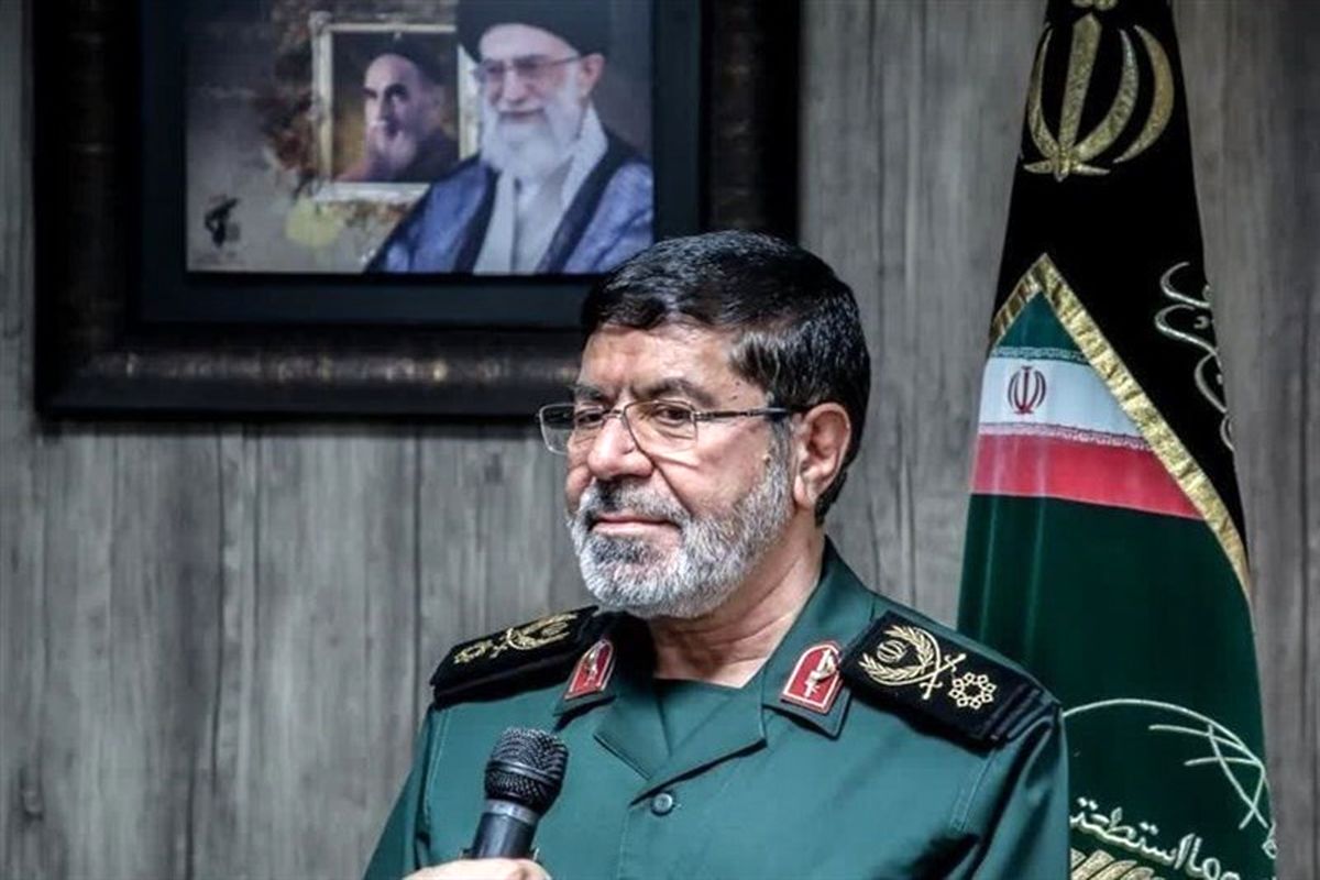 سخنگوی سپاه: ملتی که هزینه ندهد، بازنده میدان خواهد بود / جریانی در داخل تلاش میکند تا داشتههای داخلی را حقیر و داشتههای خارجی را بزرگ جلوه دهد