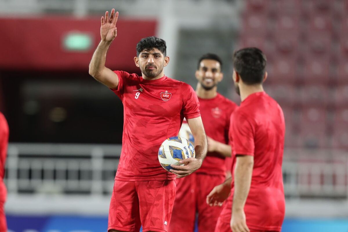 چالش جدی در خط حمله سرخ ها؛ مهدی ترابی در راه بازگشت به پرسپولیس