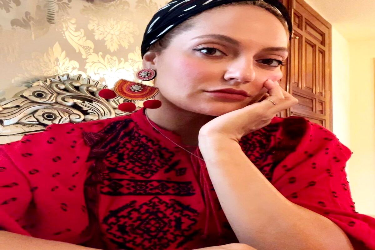 عکس زیرخاکی مهناز افشار و سحر دولتشاهی با همایون شجریان