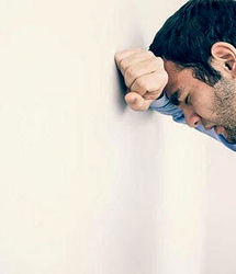 مرد جوان: همسرم ماجرای ازدواج دوم را فهمید و آبرویم را برد