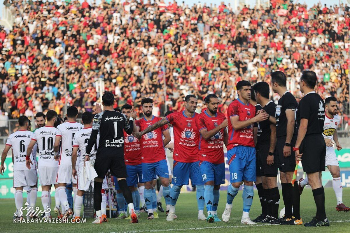  پرسپولیسی ها در ساری پس از قهرمانی شهر را بستند/ فیلم