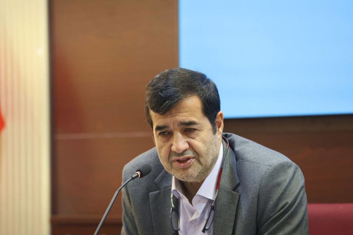 وزیر ورزش اخطار داد:بازی تعطیل می‌شود اگر هنجارشکنی شود