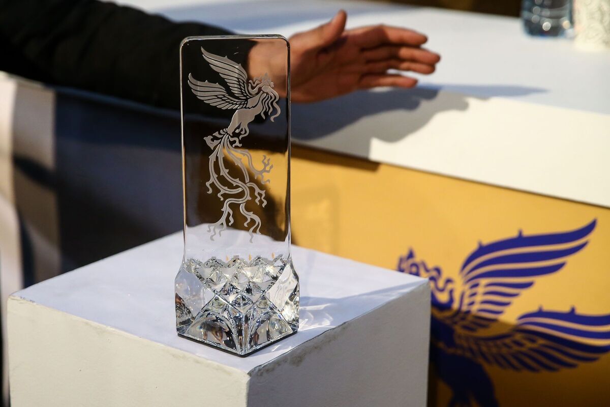 «حاشیه» متقاضی حضور در جشنواره فیلم فجر شد
