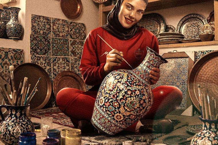 پوستر اصیل و سنتی پرسپولیس برای بازی با سپاهان