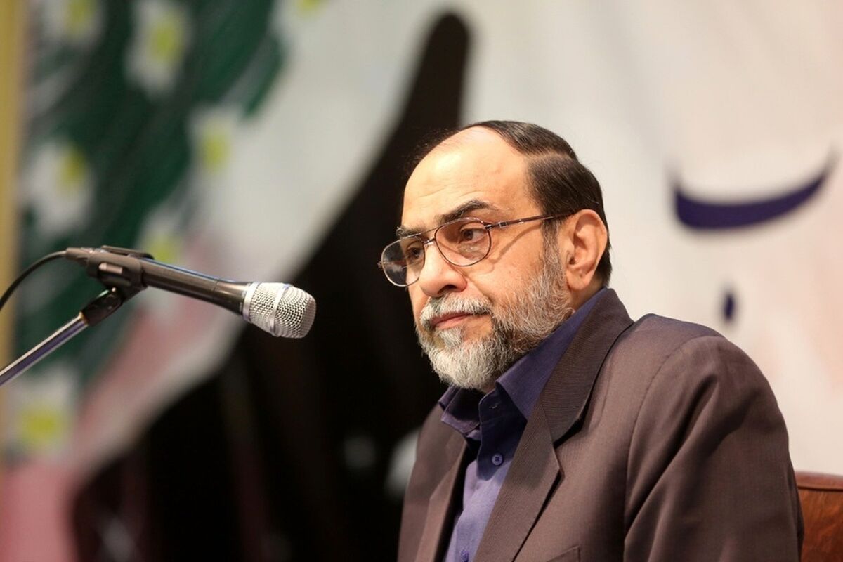 پورازغدی: گفتند روحانی دوتابعیتی است و پاسپورت بریتانیایی دارد!
