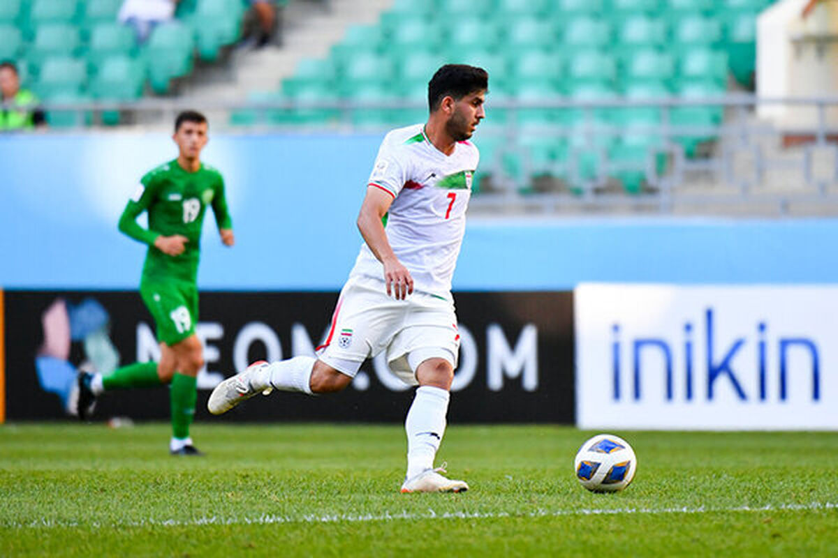ستاره ملی‌پوش در سه راهی پرسپولیس، استقلال و گل‌گهر