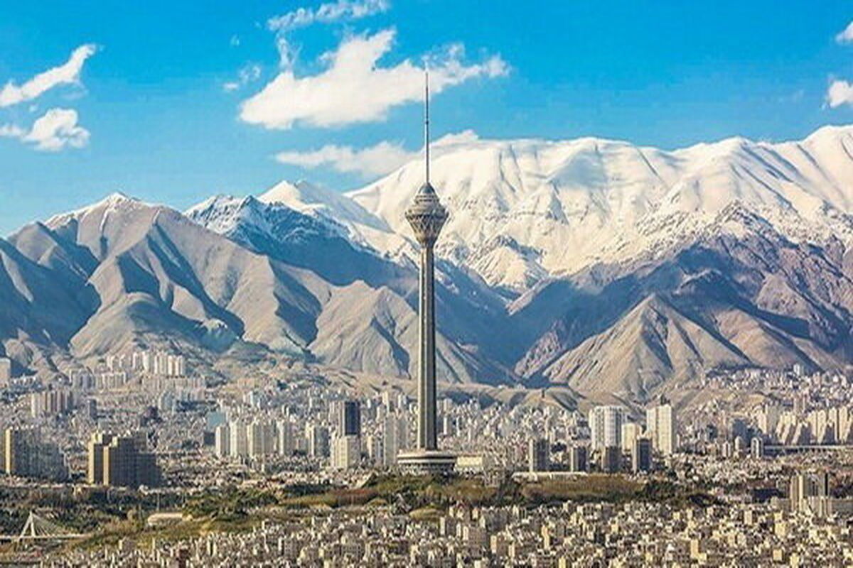 آسمان تهران تا آخر هفته بدون ابر  است!