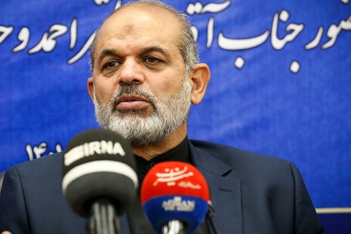 خبر مهم وزیر کشور؛ از پذیرش اتباع جدید معذوریم!	
