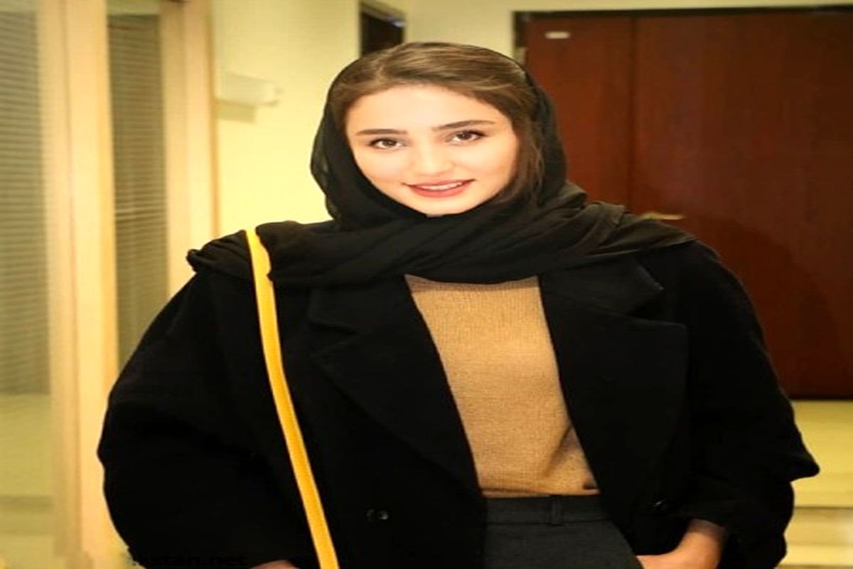 استایل جذاب خانمِ بازیگر «زن و بچه» در پاریس / عکس