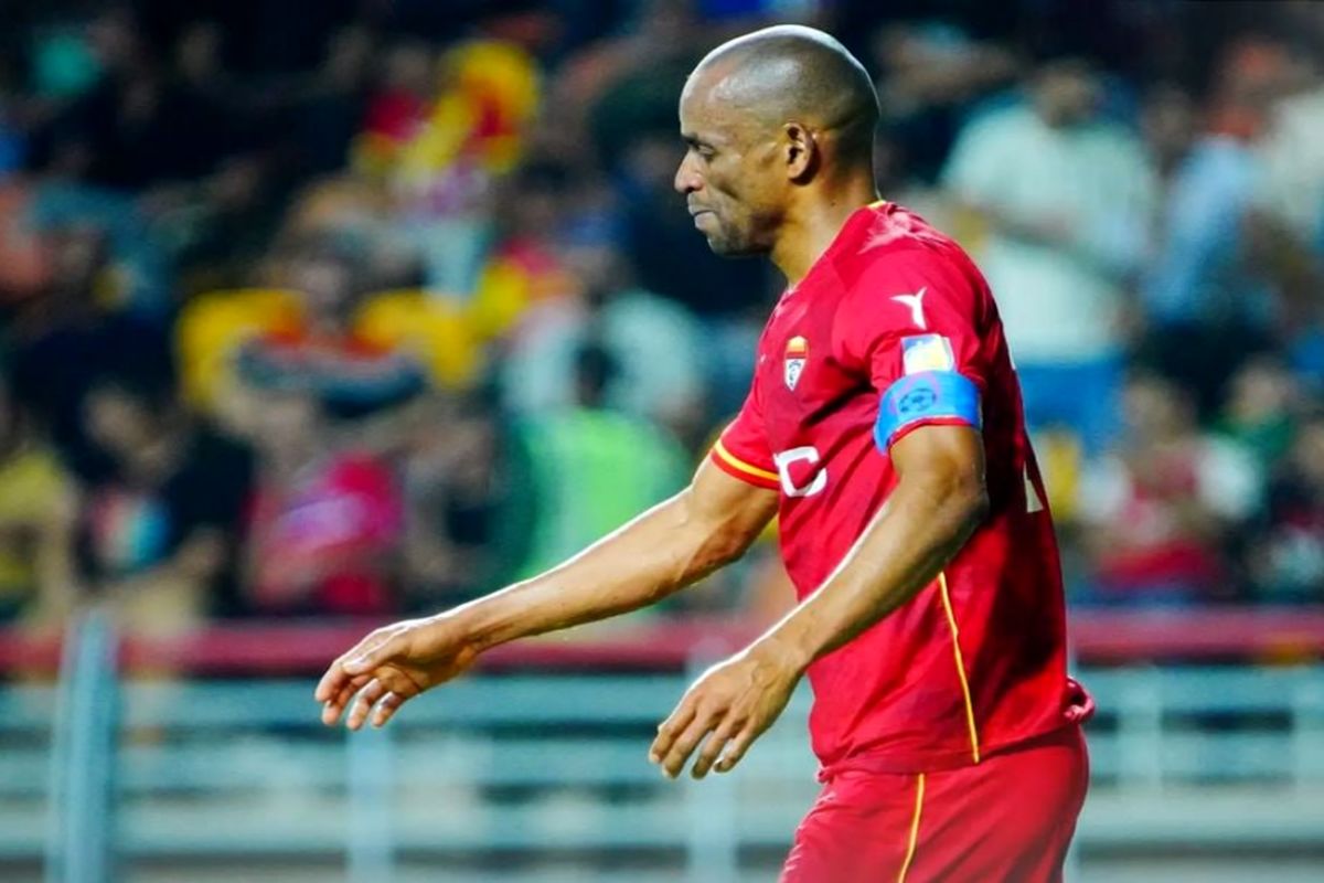  مهاجم ۱۲۷ گله سرخپوش خداحافظی کرد!