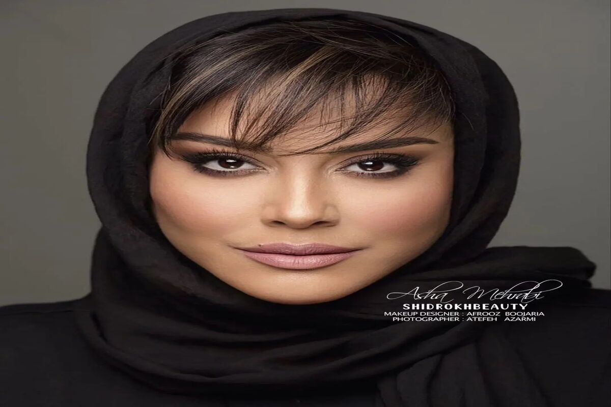 آشا محرابی در منزل عمو پورنگ و مادرش/ عکس